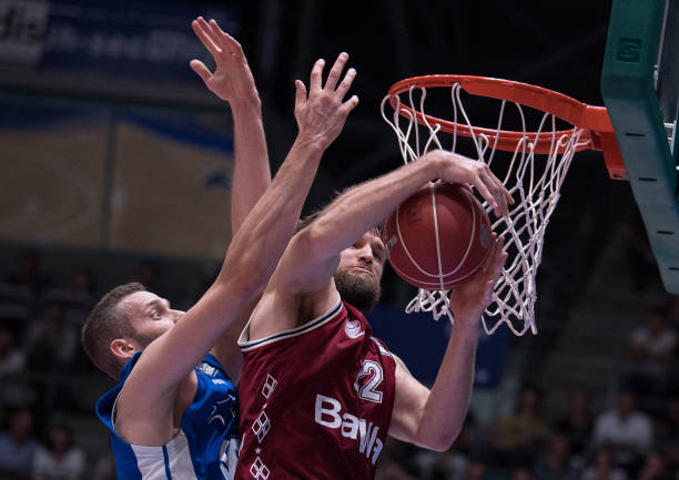 欧足联拒绝 欧足联拒绝